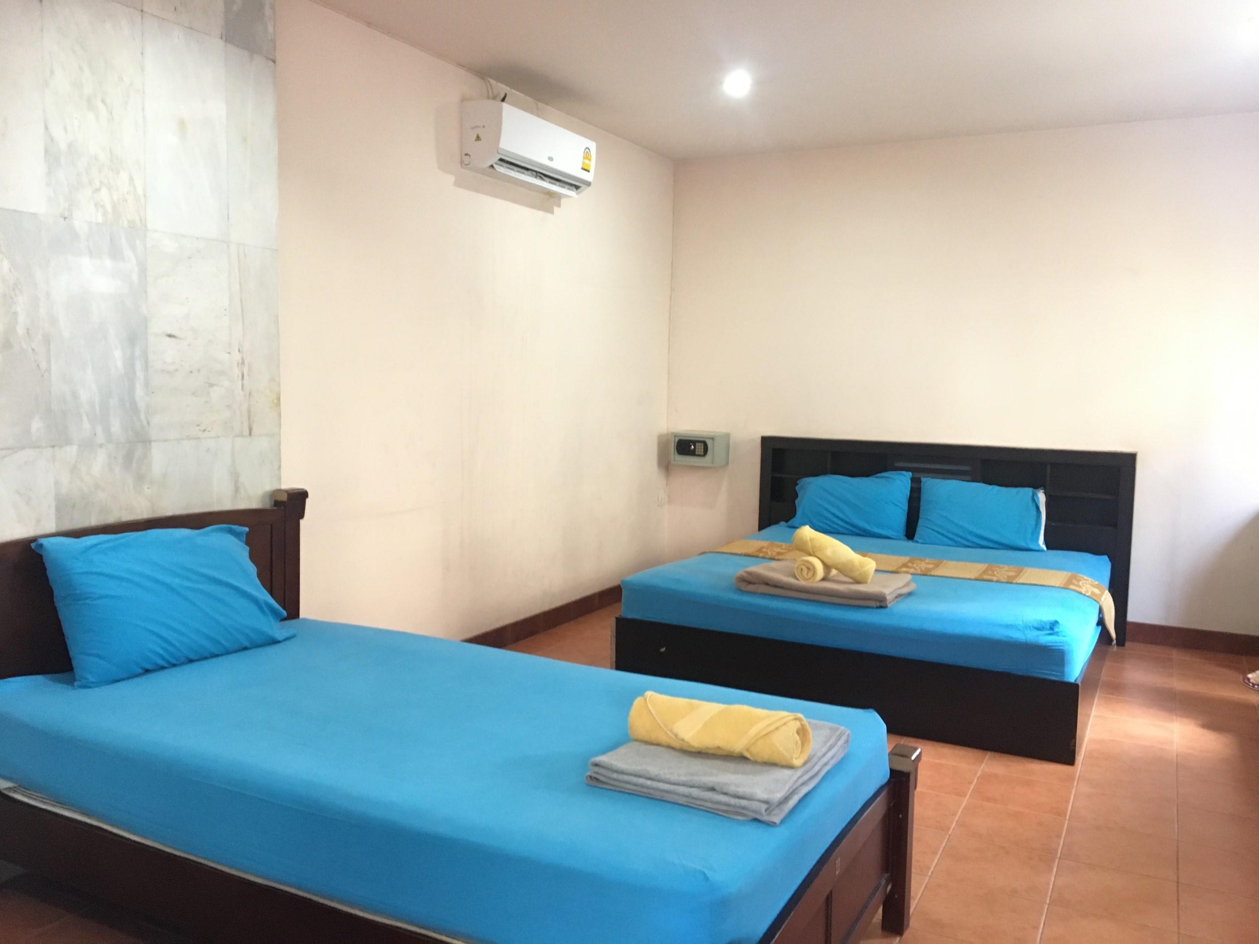 Anchana House Jomtien Beach Exterior photo